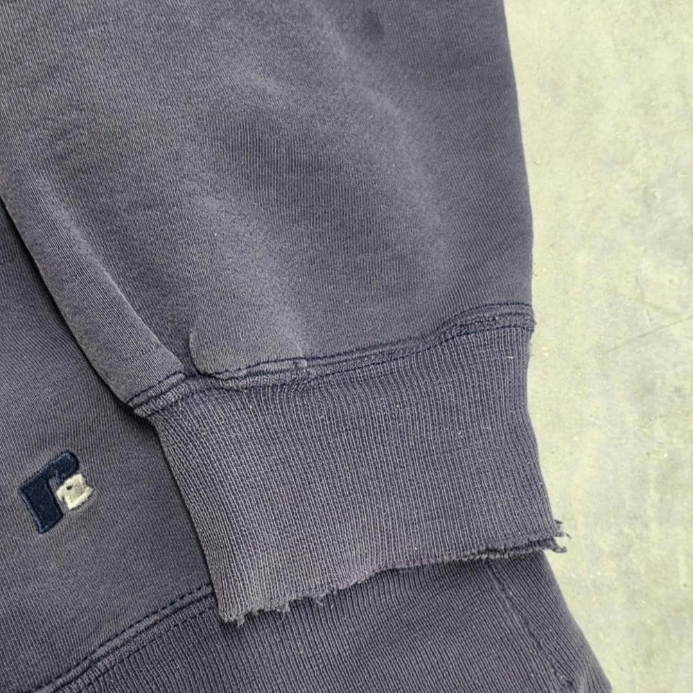 RARE Vintage Distressed faded Russell Athletic Purple navy crewneck sweatshirt - Picture 3 of 6